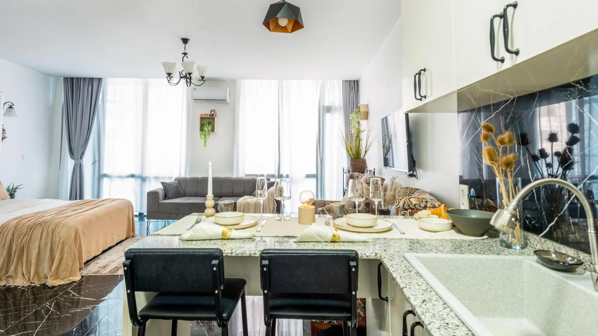 Azure Corner Retreat By Aesthaven Apartment Batumi Georgia